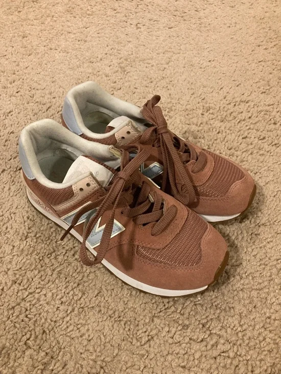 New Balance Summer Dusk Athletic Shoes - Picture 2 of 7